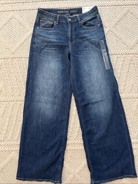 American Eagle Women's Dark Wash High-Rise Jeans